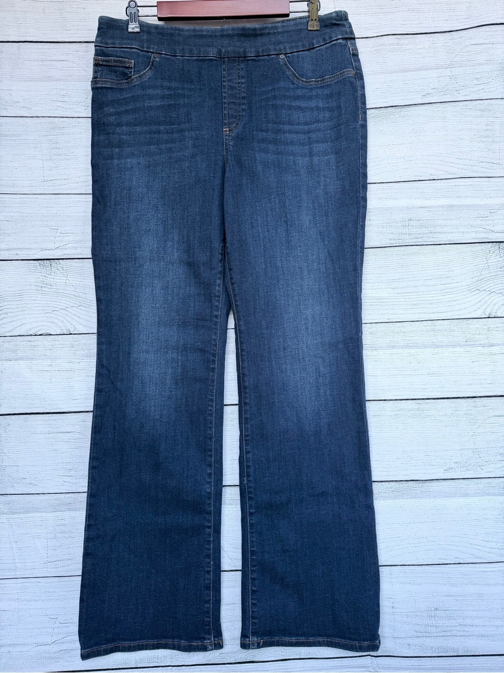 Chico's Pull On Slim Boot Stretch Denim Jeans - 1.5R / 10R #111